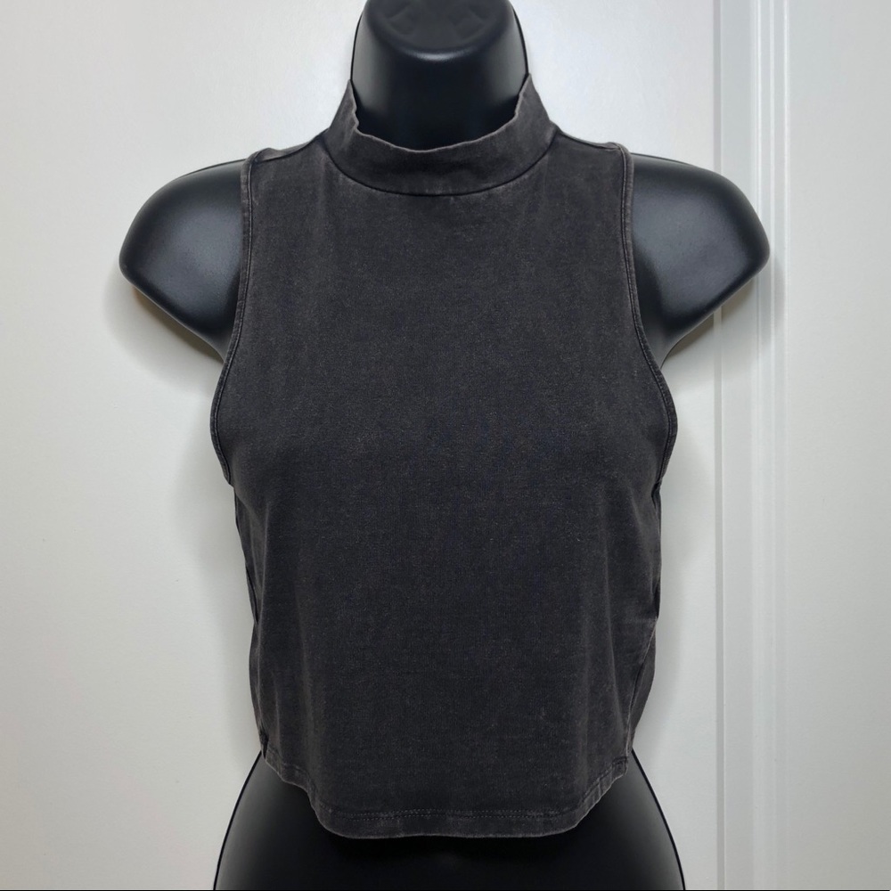 Forever 21 Small Dark Gray Slim Fit Tank Top